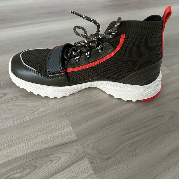 Coach Green and Red Sneakers - Picture 7 of 9